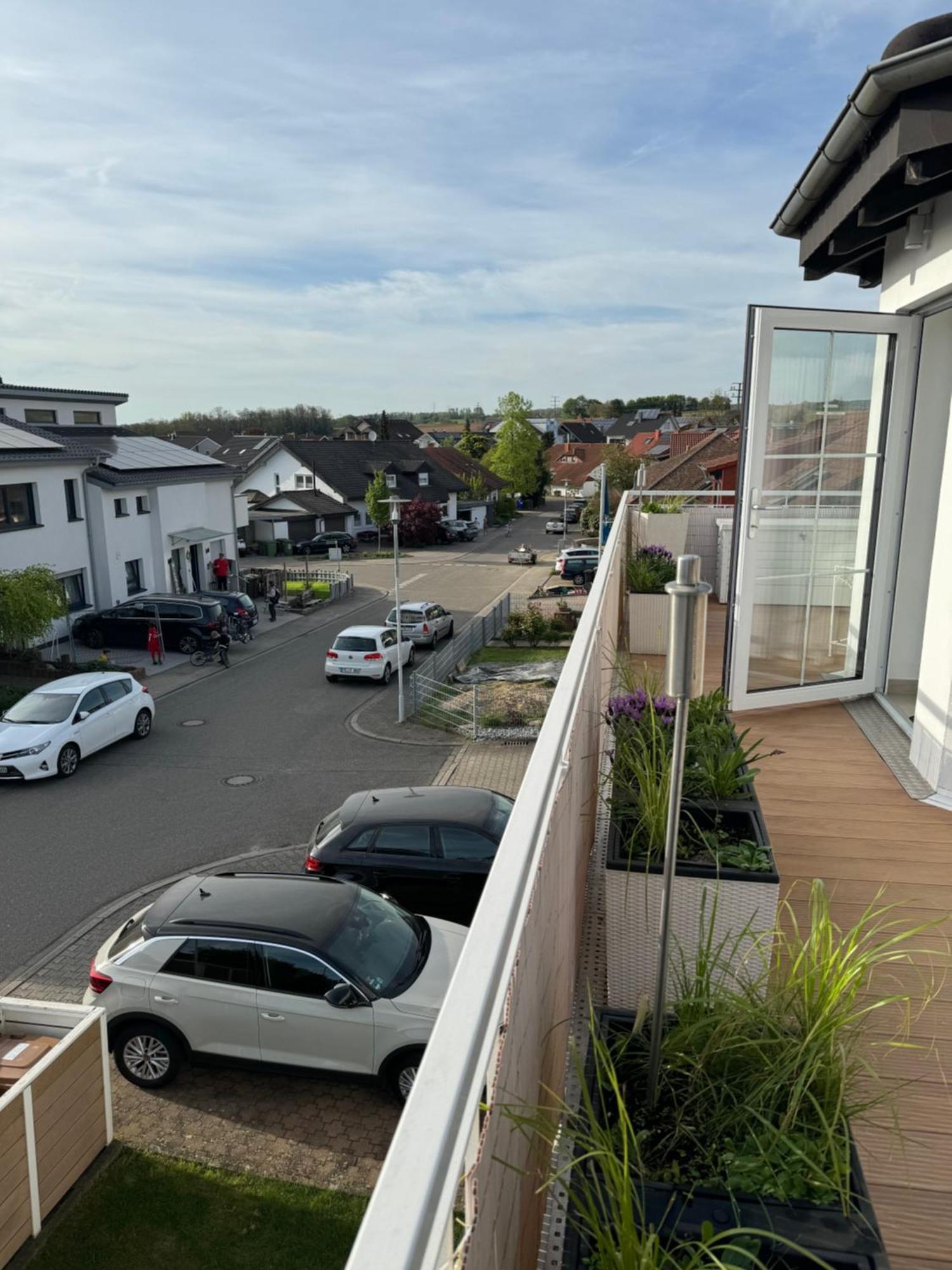 Spacy 3 Bedroom Plus Sleeping Couch Apartment Work&Travel Close To Heidelberg Dielheim Exteriör bild